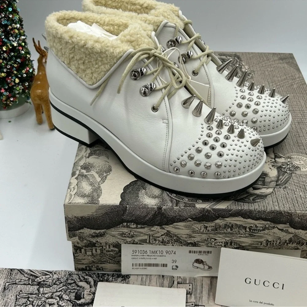 Women’s Gucci spiked Sherling lined ankle boots size 39 made in Italy - Picture 9 of 9